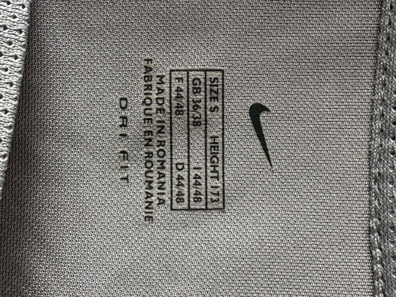 Match worn away shirt PSV Mateja Kezman