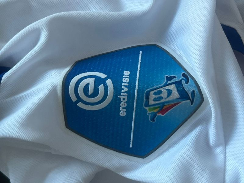Matchworn gesigneerd SC Heerenveen shirt Sam Lammers 