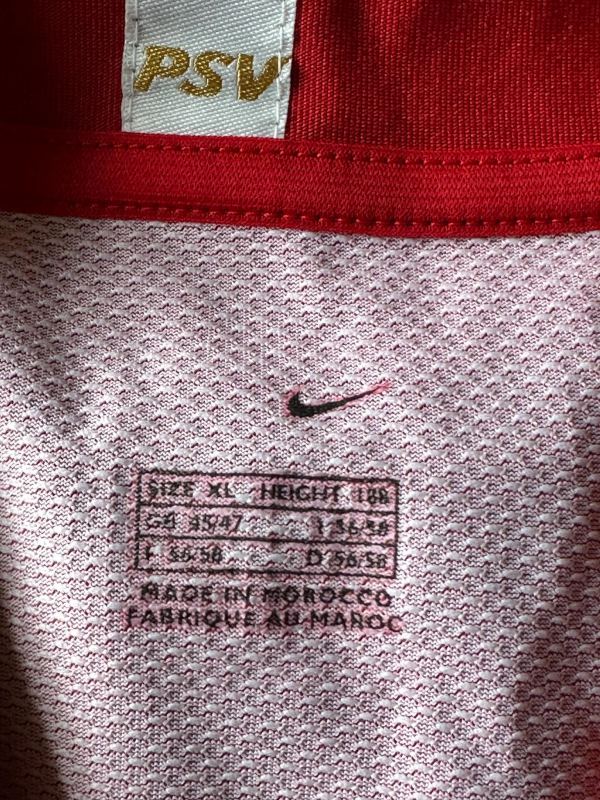 Gesigneerd PSV shirt door selectie 