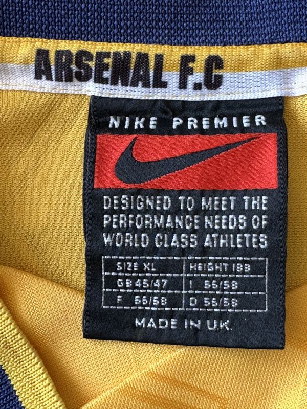 Beautiful Arsenal away shirt Dennis Bergkamp