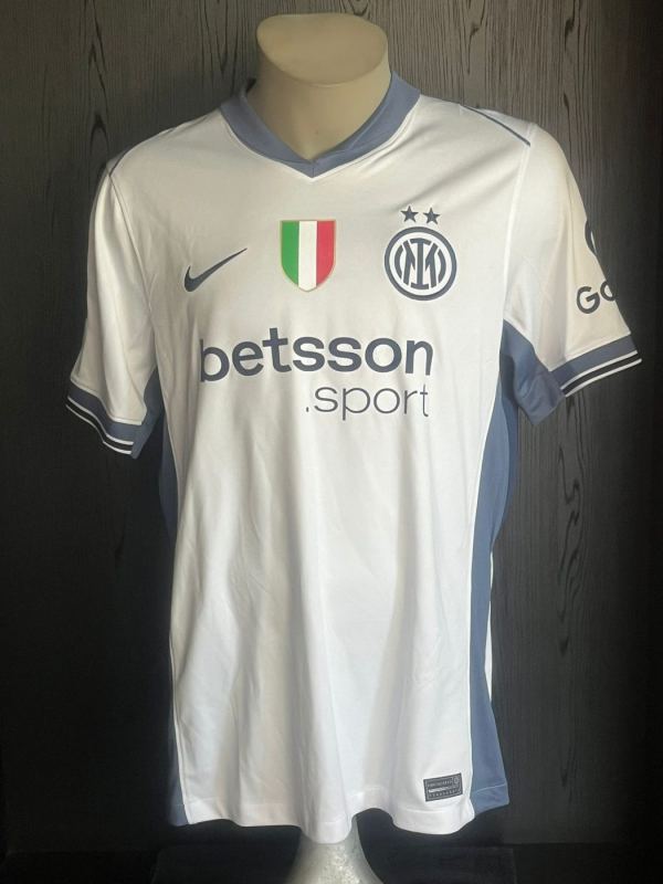 Gesigneerd shirt Inter Milan Denzel Dumfries