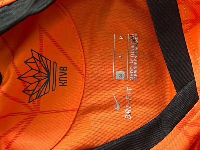 Gesigneerd shirt Oranje Leeuwinnen Danielle van de Donk