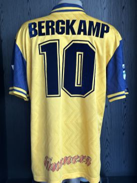 Beautiful Arsenal away shirt Dennis Bergkamp